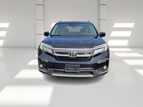 2021 Honda Pilot Touring 8-Passenger