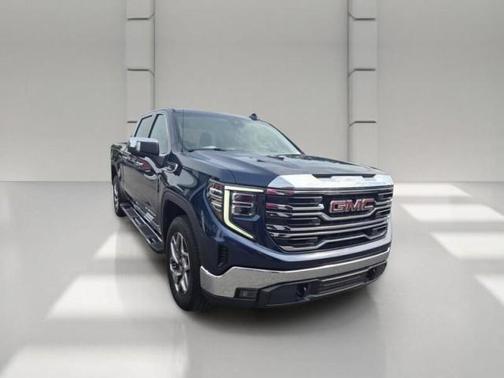 Pacific Blue Metallic 2023 GMC Sierra 1500 SLT