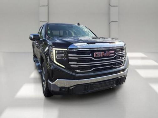 BLACK 2024 GMC Sierra 1500 SLT