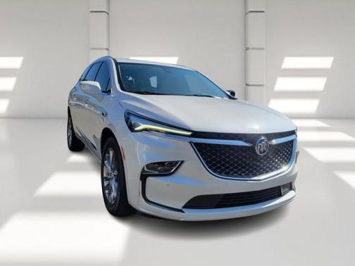 2022 Buick Enclave FWD Avenir