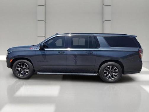 GRAY 2021 Chevrolet Suburban 4WD Z71