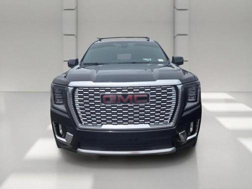 Onyx Black 2022 GMC Yukon Denali