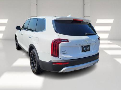 2022 Kia Telluride LX