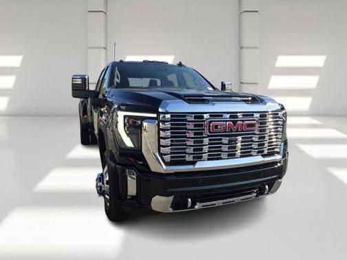 2026 GMC Sierra 3500 Denali