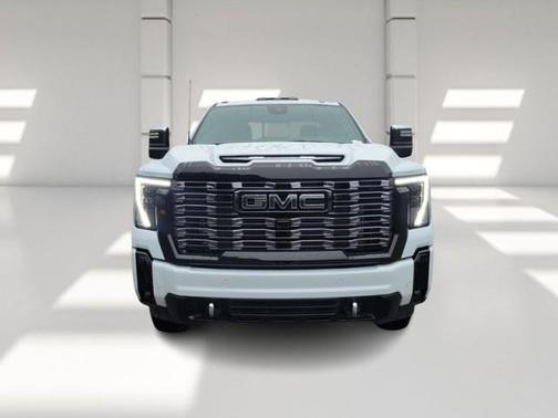 2026 GMC Sierra 3500 Denali