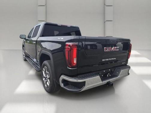 BLACK 2026 GMC Sierra 1500 SLT