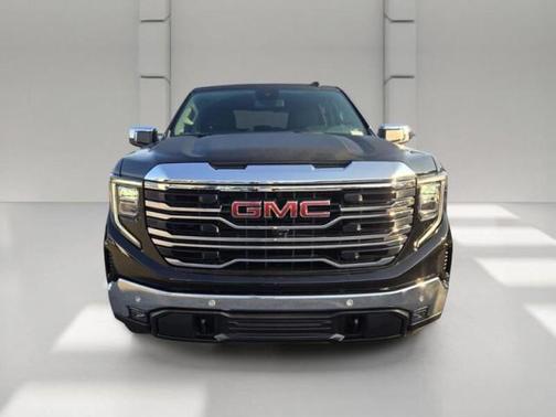 BLACK 2026 GMC Sierra 1500 SLT