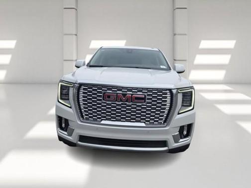 Summit White 2022 GMC Yukon Denali