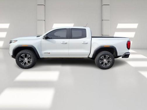 2023 GMC Canyon AT4