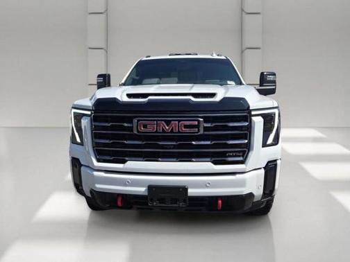 SUMMIT WHITE WHITE 2024 GMC Sierra 2500 AT4