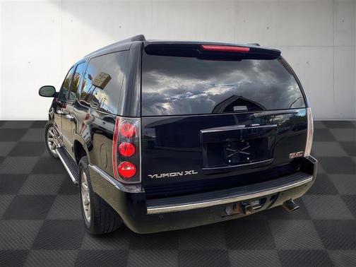 2014 GMC Yukon XL Denali