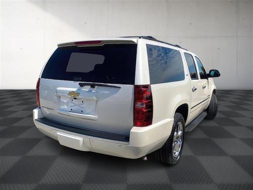 2013 Chevrolet Suburban 1500 LTZ