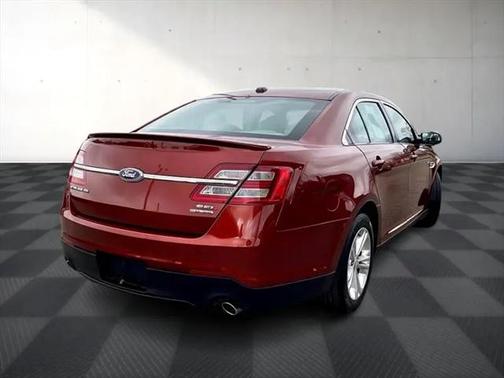 2014 Ford Taurus SEL