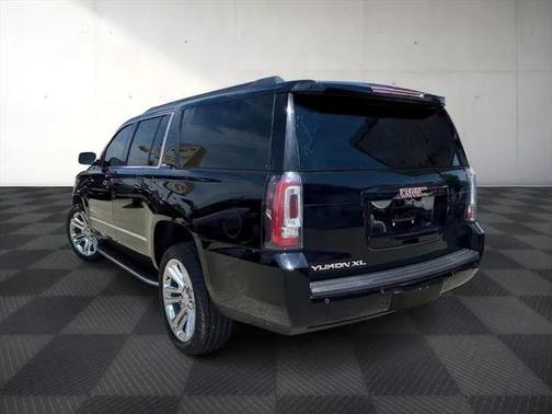 2018 GMC Yukon XL SLT