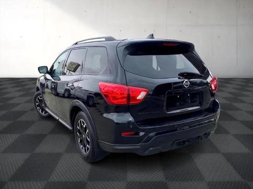 2020 Nissan Pathfinder SL 4WD