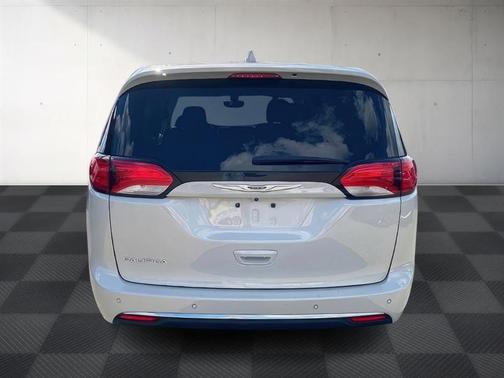 2019 Chrysler Pacifica Touring Plus