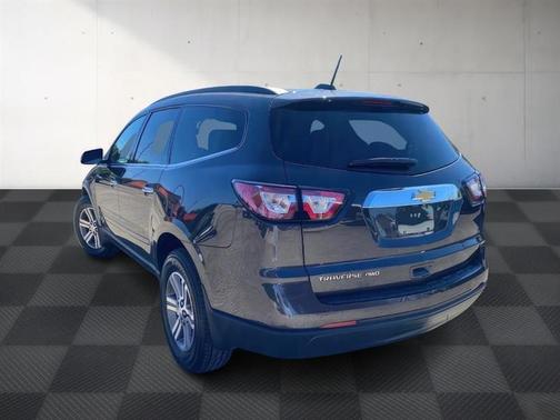 2017 Chevrolet Traverse 2LT