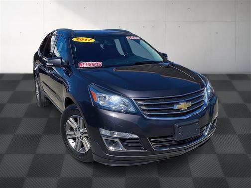 2017 Chevrolet Traverse 2LT