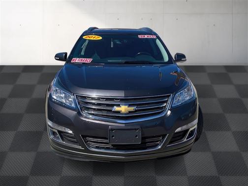 2017 Chevrolet Traverse 2LT