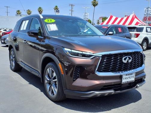 2022 INFINITI QX60 Luxe