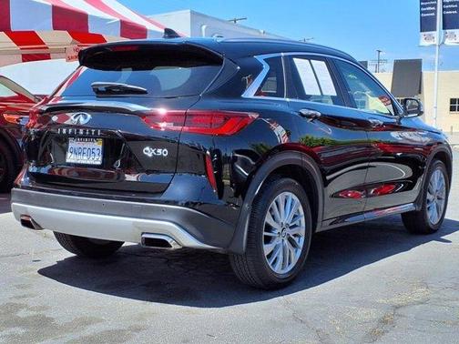 2024 INFINITI QX50 Luxe