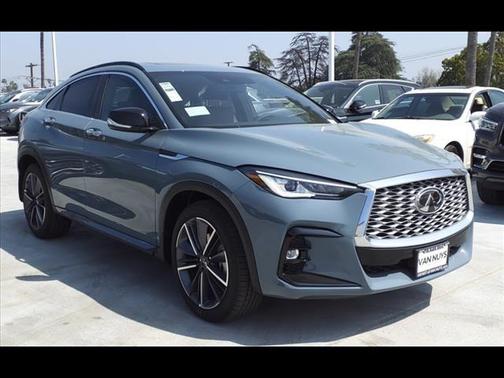 2025 INFINITI QX55 LUXE