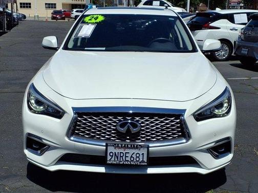 2024 INFINITI Q50 LUXE