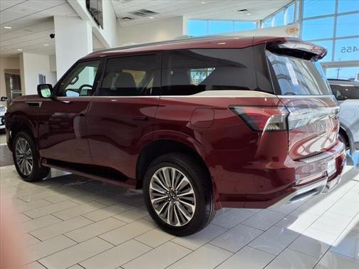 2025 INFINITI QX80 SENSORY