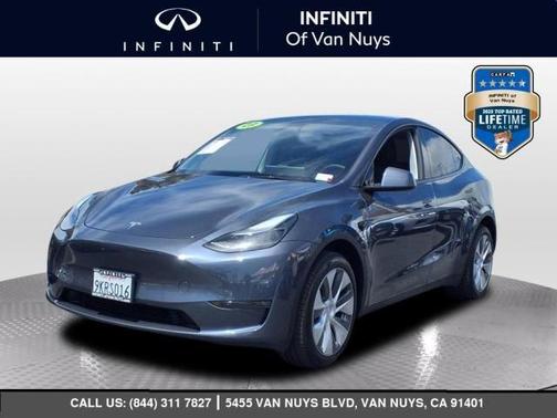 2023 Tesla Model Y Long Range