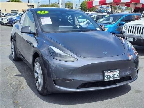 2023 Tesla Model Y Long Range