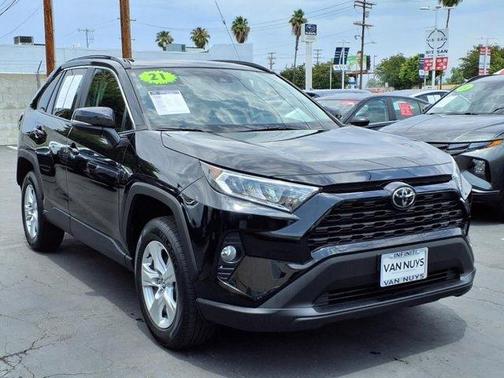 2021 Toyota RAV4 XLE