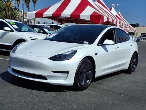 2023 Tesla Model 3 Base