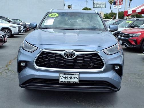 2023 Toyota Highlander XLE