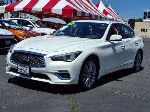 2024 INFINITI Q50 LUXE