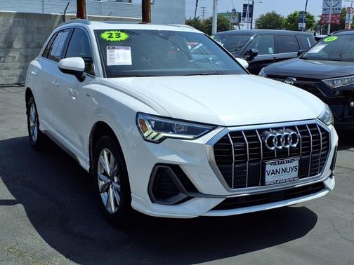 2023 Audi Q3 45 S line Premium