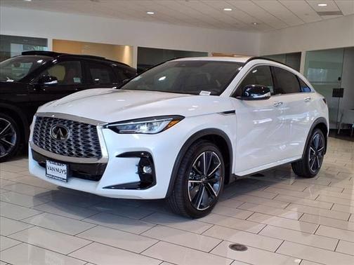2025 INFINITI QX55 LUXE