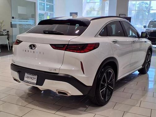 2025 INFINITI QX55 LUXE