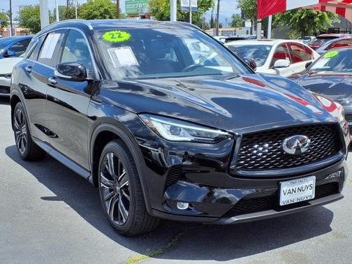 2022 INFINITI QX50 LUXE