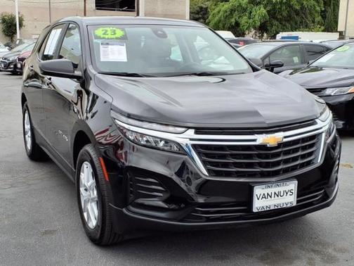 2023 Chevrolet Equinox LS