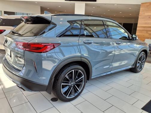 2025 INFINITI QX50 SPORT