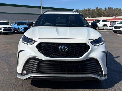 2022 Toyota Highlander XSE