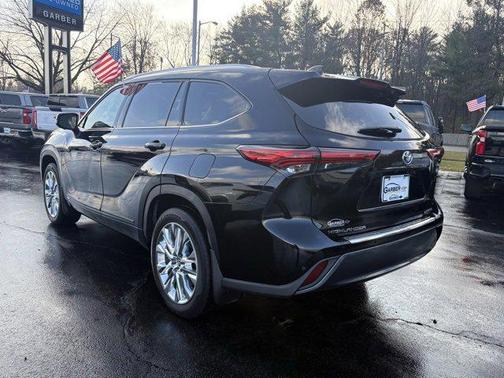 2023 Toyota Highlander Hybrid Limited