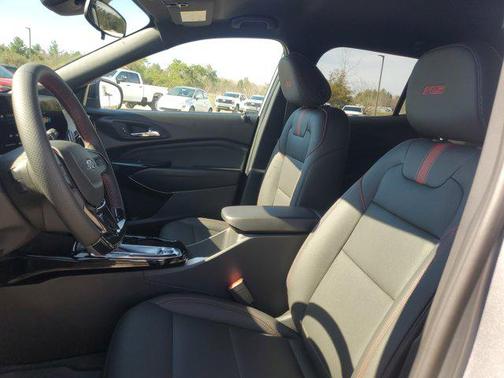 Sterling Gray Metallic 2026 Chevrolet Trax FWD 2RS