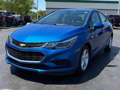 Kinetic Blue Metallic 2017 Chevrolet Cruze LT