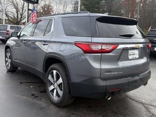 2021 Chevrolet Traverse LT Leather