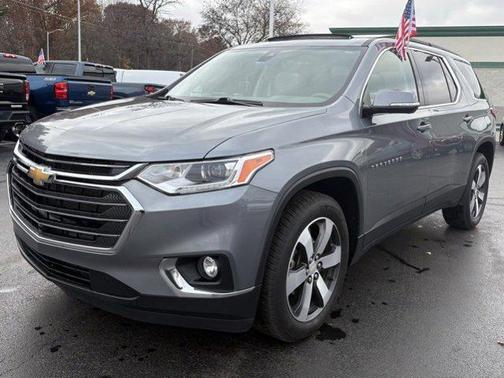 2021 Chevrolet Traverse LT Leather