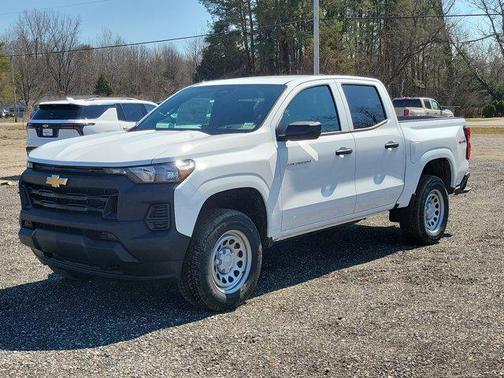 Summit White 2026 Chevrolet Colorado WT