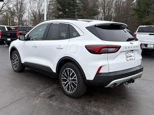 OXFORD WHITE 2023 Ford Escape PHEV SE