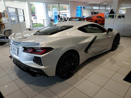 2026 Chevrolet Corvette Stingray w/1LT