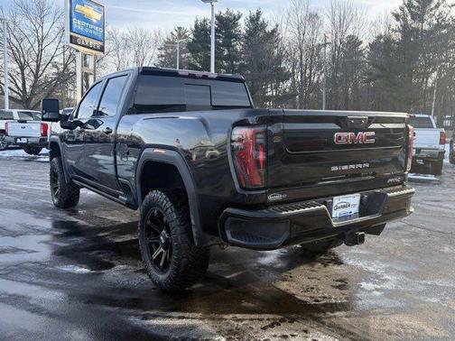 2024 GMC Sierra 2500 AT4